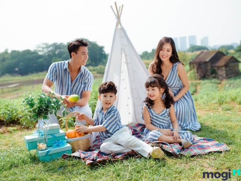 Nốt ruồi ngón tay giữa ở nam