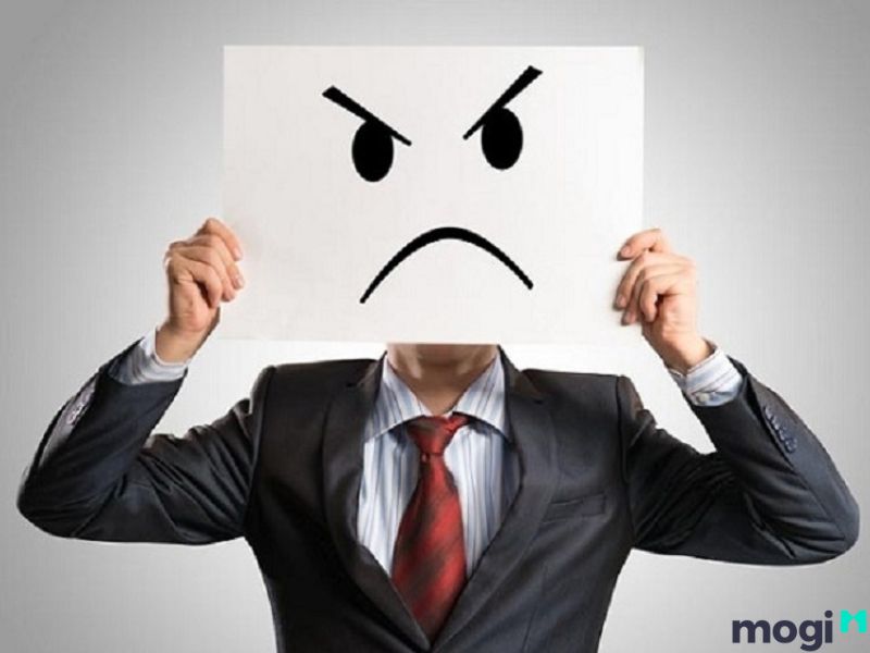 Nốt ruồi ngón tay giữa và vịt trí đầu ngón