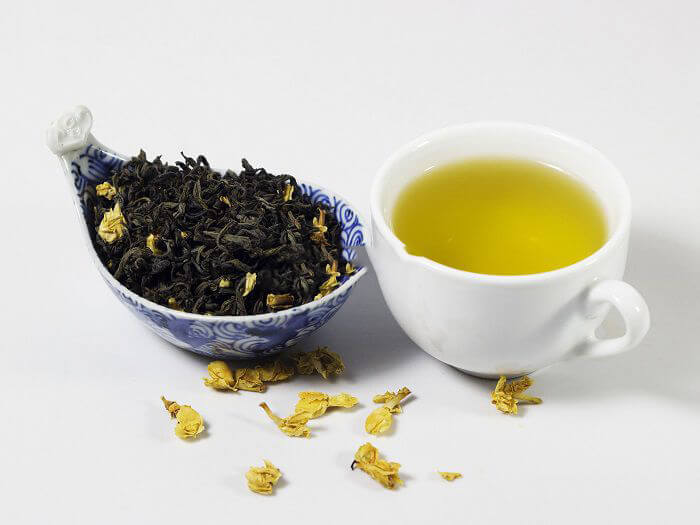 Các tác dụng của trà ướp hoa lài