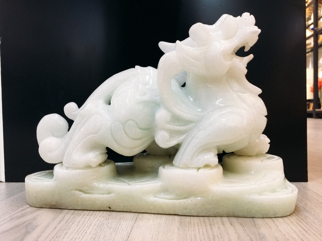 Tỳ hưu trắng phù hợp với người mệnh Kim