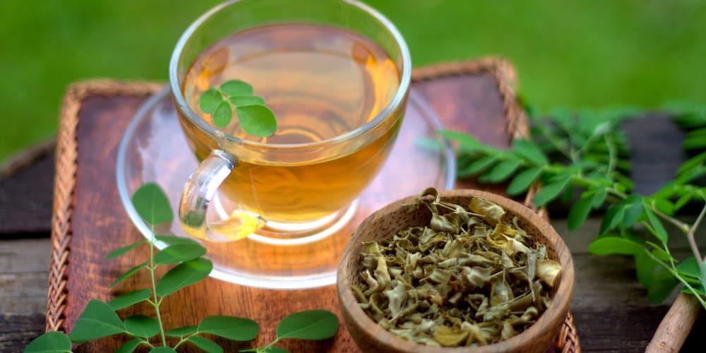 is moringa tea caffeine free