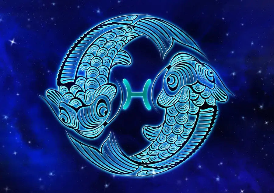 signs a venus in pisces man likes you